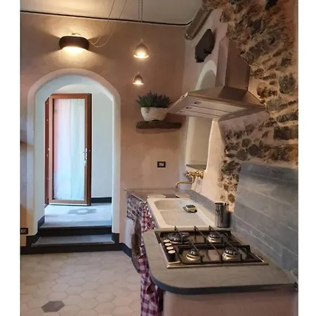 Il Vecchio Frantoio Di Gardan Con Piscina Apartmán