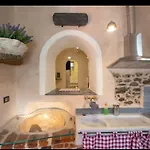 Il Vecchio Frantoio Di Gardan Con Piscina