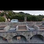 Il Vecchio Frantoio Di Gardan Con Piscina Daire *
