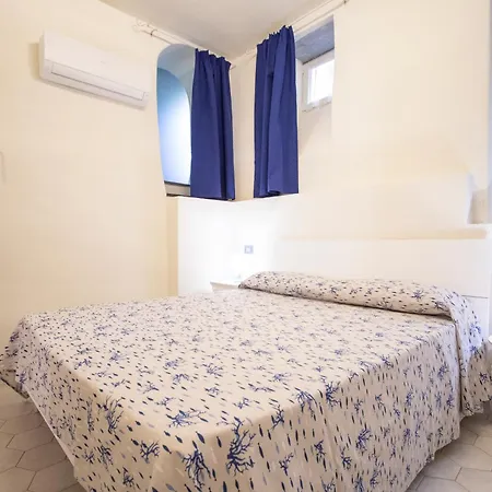 Il Vecchio Frantoio Di Gardan 아파트