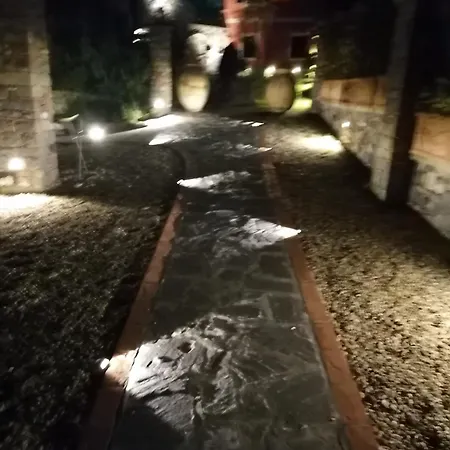 Apartman Il Vecchio Frantoio Di Gardan Con Piscina *