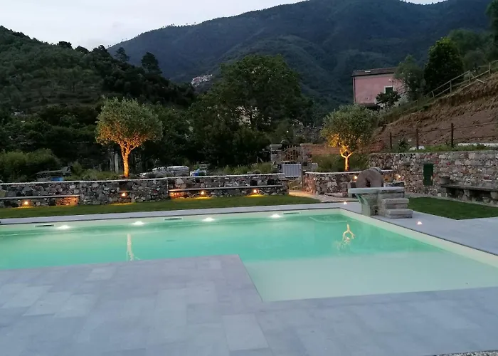 Il Vecchio Frantoio Di Gardan 아파트