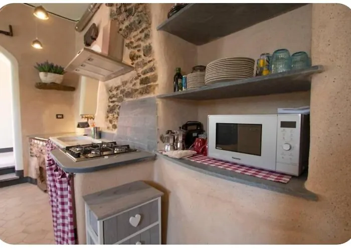 Il Vecchio Frantoio Di Gardan 아파트 *